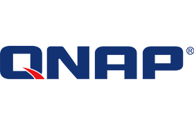 QNAP Partnerlogo in fetten blauen Buchstaben mit rotem Akzent auf dem Buchstaben Q, dargestellt auf weißem Hintergrund.