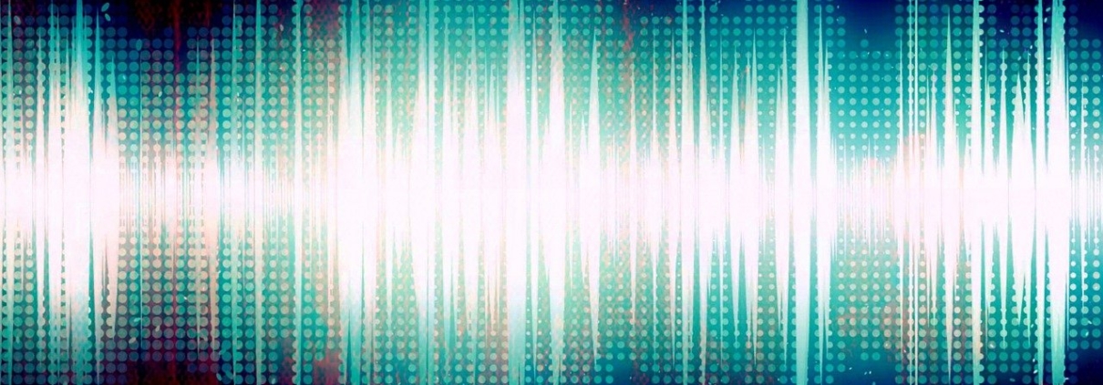 Digitaler Soundwave-Visualisierer mit vertikalen blauen und weißen Balken und Punkten auf dunklem Hintergrund, die Audiofrequenzen oder einem Musik-Equalizer ähneln - ideal für Themen, die KI oder moderne Voice-Cloning-Technologie erforschen.