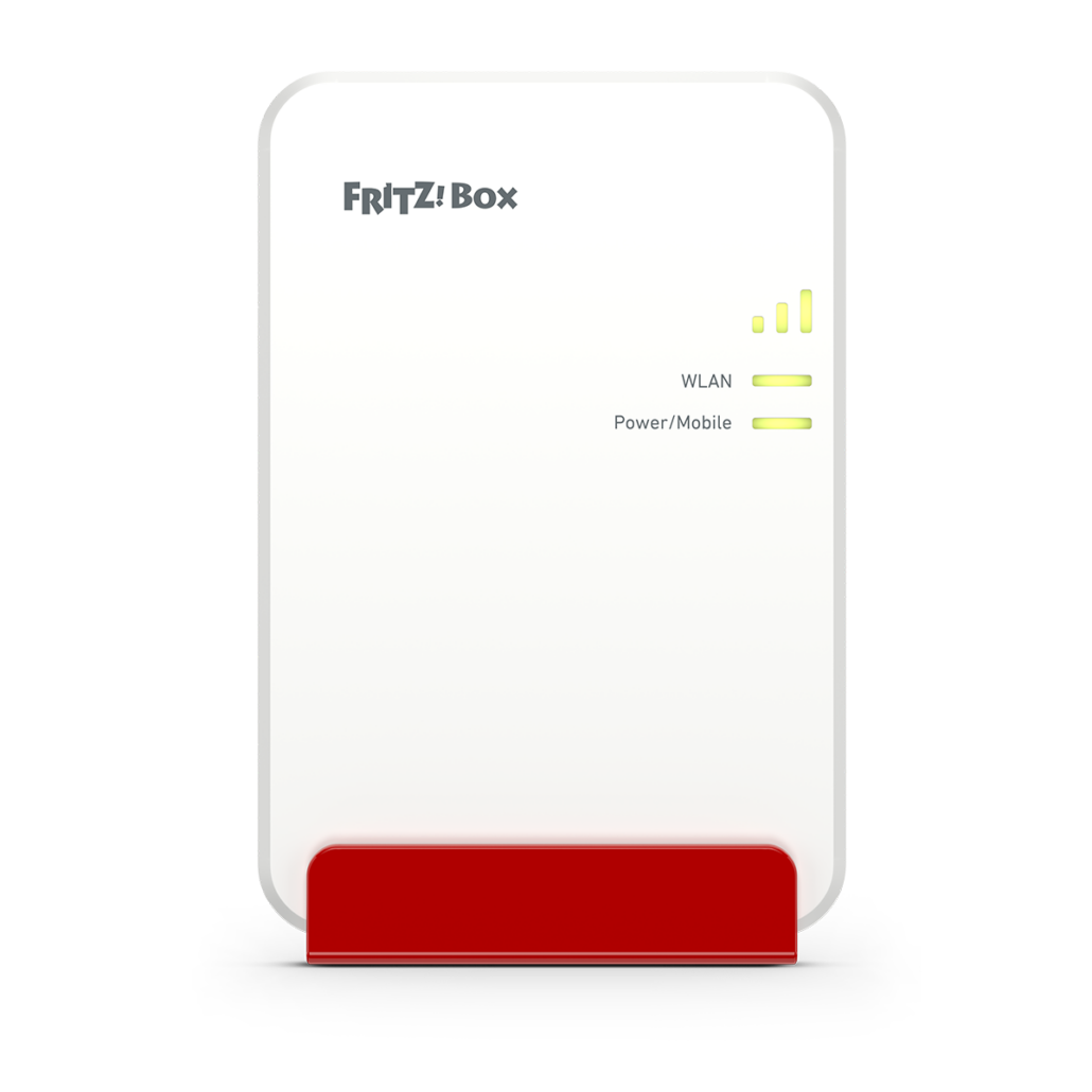Ein weißes FRITZ!Box-Gerät mit rotem Sockel, drei grünen Kontrollleuchten für WLAN und Power/Mobile und dem FRITZ!Box-Logo in der linken oberen Ecke - ideal für 5G-Verbindungen im Innen- und Außenbereich.